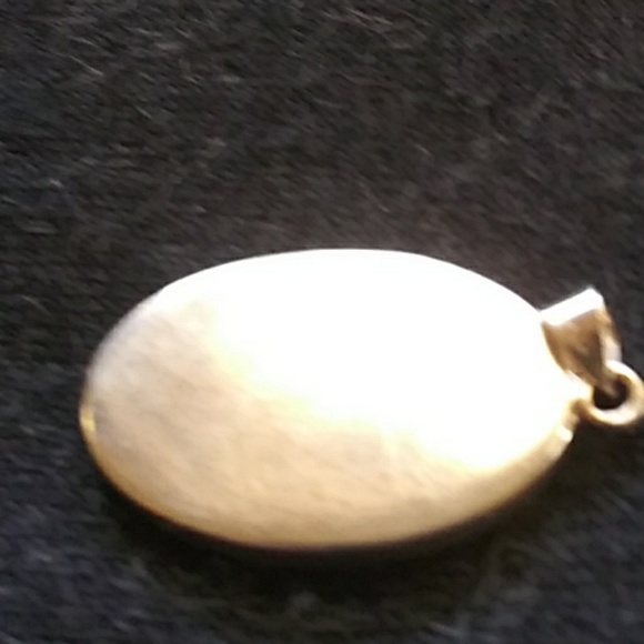 Jewelry - Picture 2 of 2